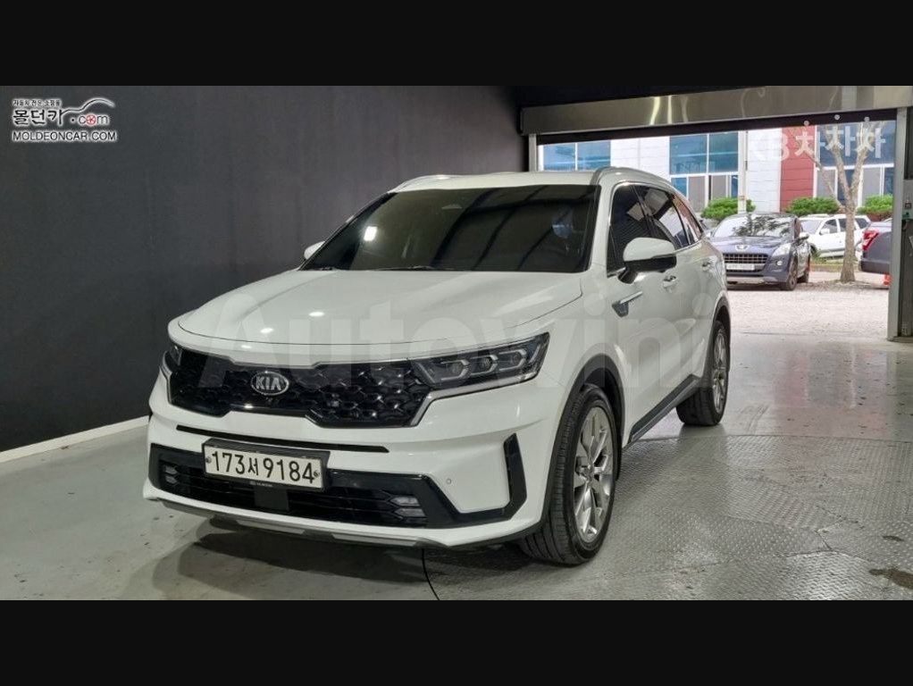 2021 Kia Sorento  FWD