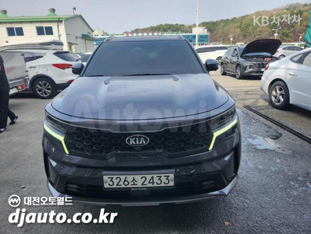 2020 Kia Sorento  FWD